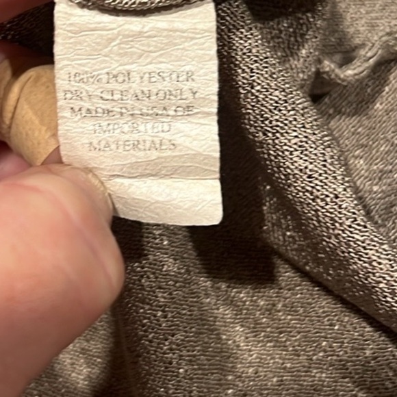 VTG Caroline Rose,Matte Crepe Crew Neck 3/4 Sleeve,High-Low Hem Top, EUC, Size M - Picture 9 of 12